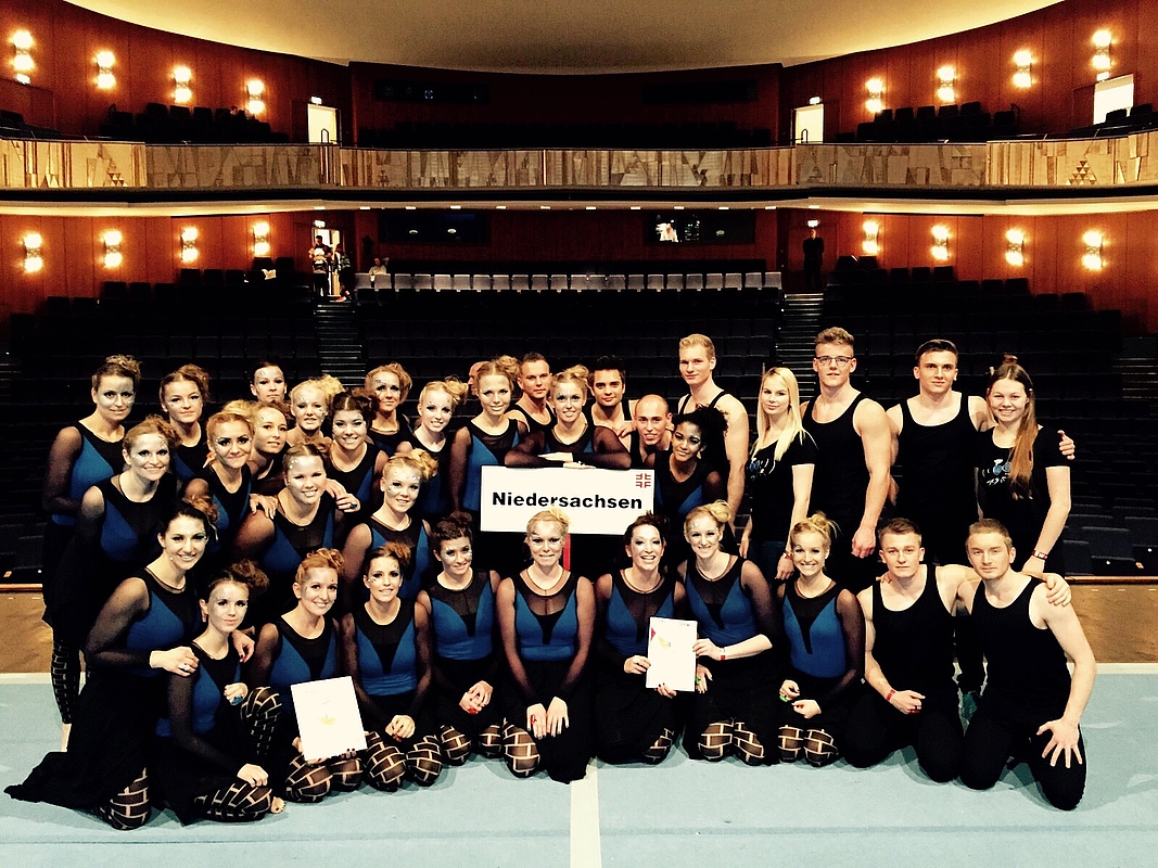 SCrebel Dance & Trix ist DTB-Showgruppe 2015